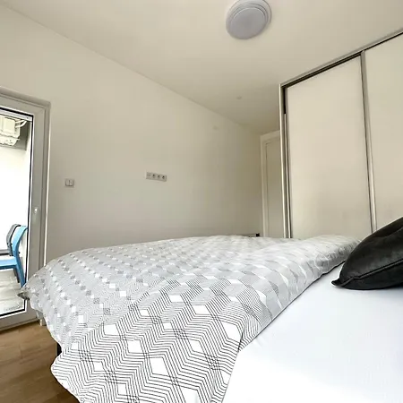 Modera Ilidza - Free Parking Apartment *