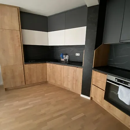 Modera Ilidza - Free Parking Apartment *